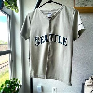 Vintage Seattle Mariners Youth Medium / Womens XSmall Ichiro Jersey